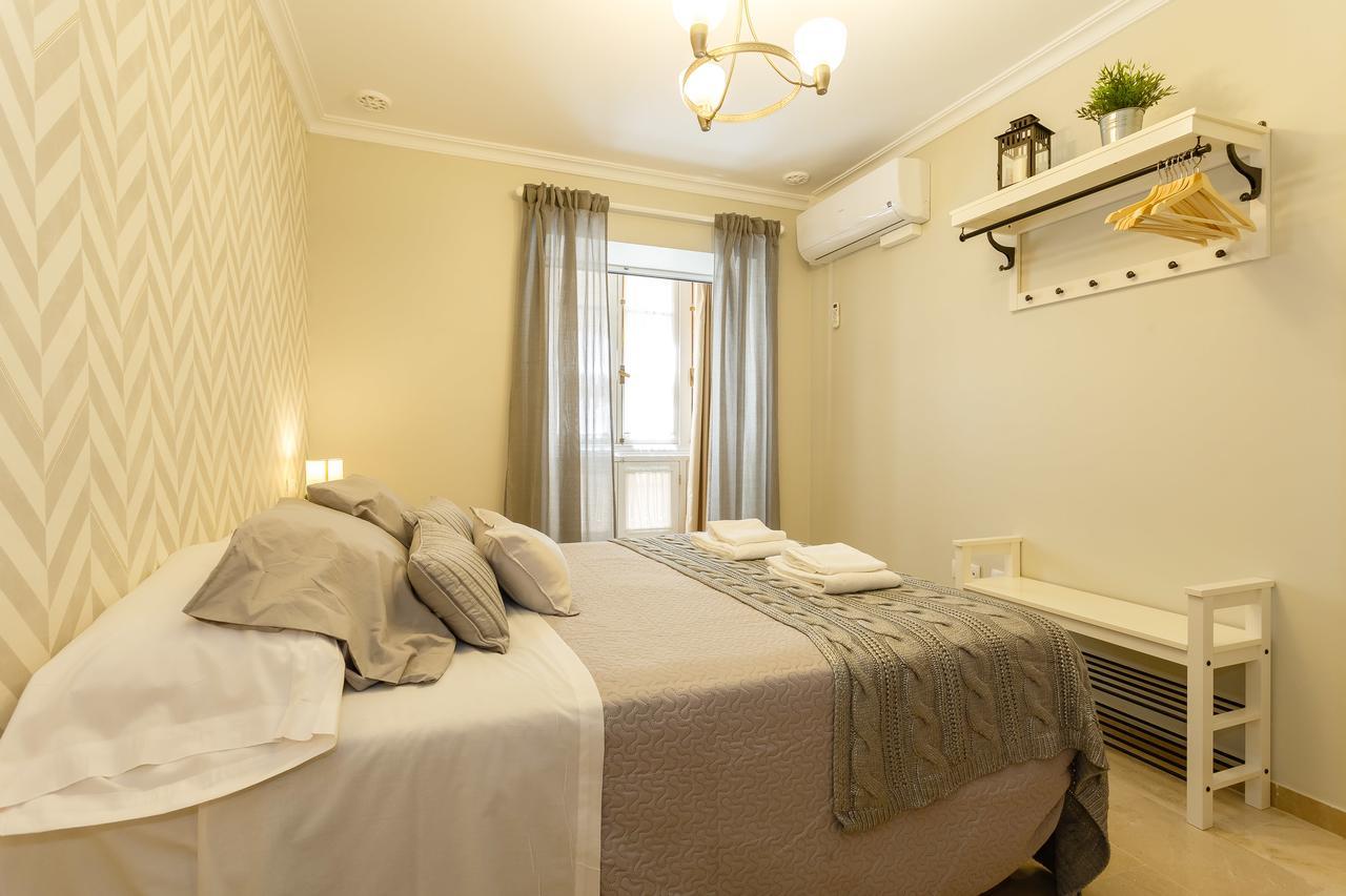 Casa Comandante Filipinas Apartment Кадис Екстериор снимка